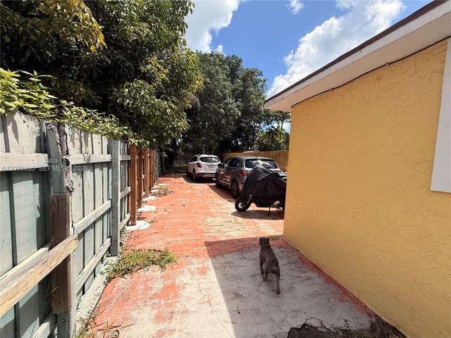 10341 NW 6th Ave, Miami FL 33150 - Miami, FL - Photo 3