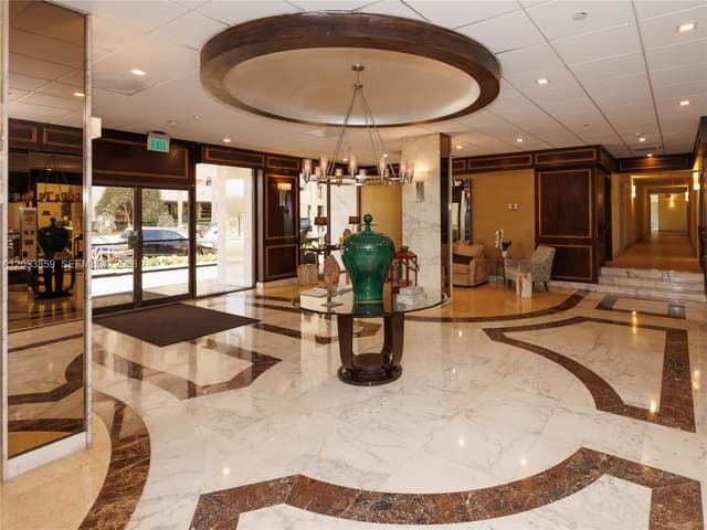 625 Biltmore Way # 203, Coral Gables FL 33134 - Coral Gables, FL - Photo 3