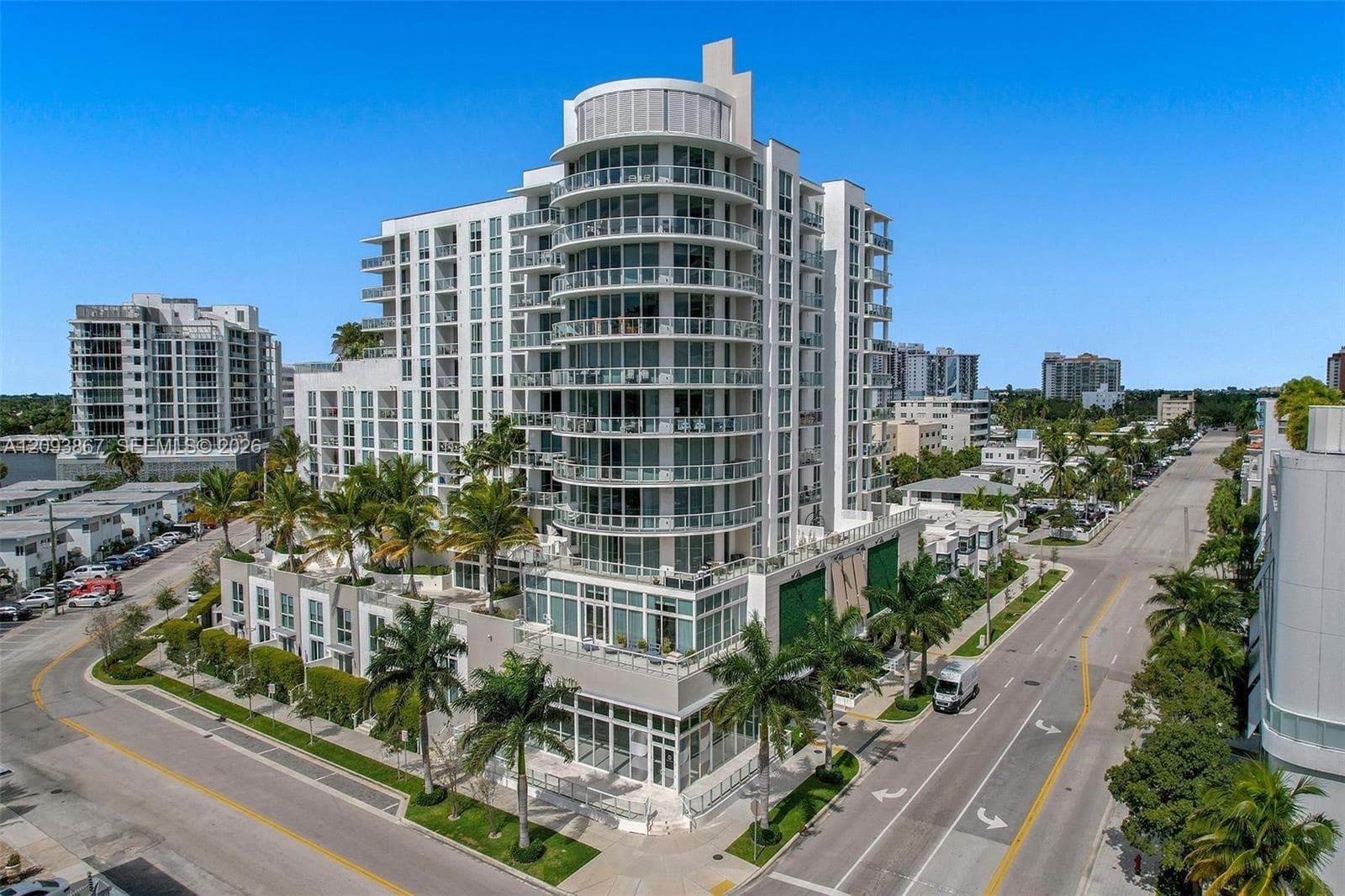 401 N Birch Rd # 1212, Fort Lauderdale FL 33304 - Fort Lauderdale, FL - Photo 1