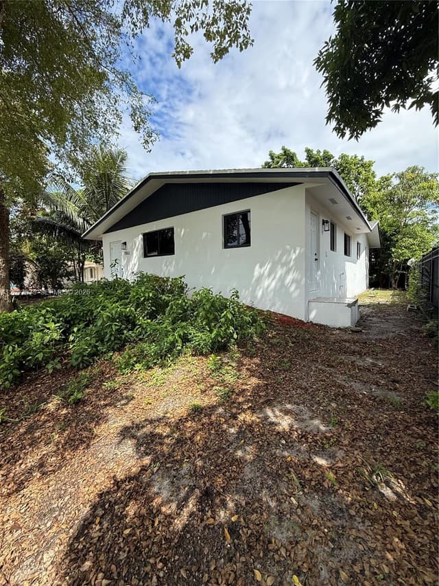 1551 NE 117th St, Miami FL 33161 - Miami, FL - Photo 5