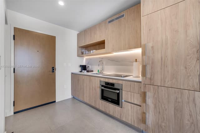11 NE 6th St # 2310, Miami FL 33132 - Miami, FL - Photo 4