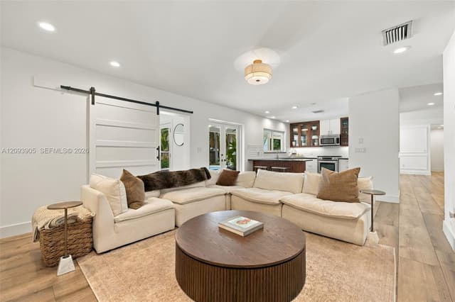 14721 SW 84th Ct, Palmetto Bay FL 33158 - Palmetto Bay, FL - Photo 6