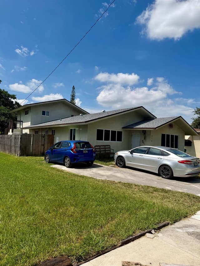 210 SE 5TH Street, Dania Beach FL 33004 - Dania Beach, FL - Photo 2