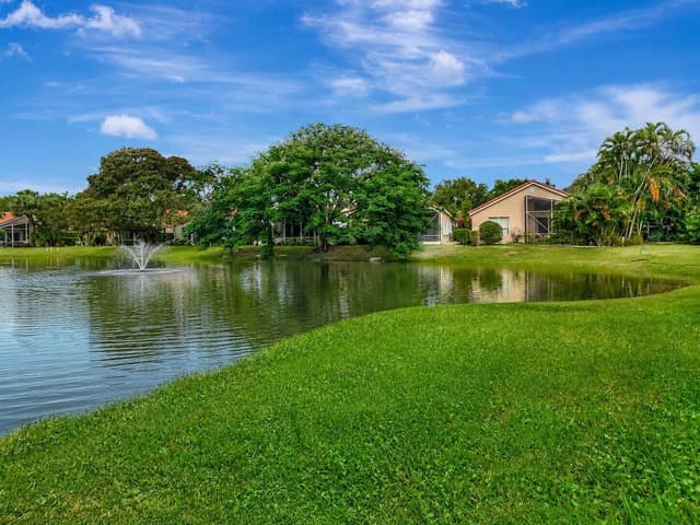 11081 Springbrook Circle, Boynton Beach FL 33437 - Boynton Beach, FL - Photo 5