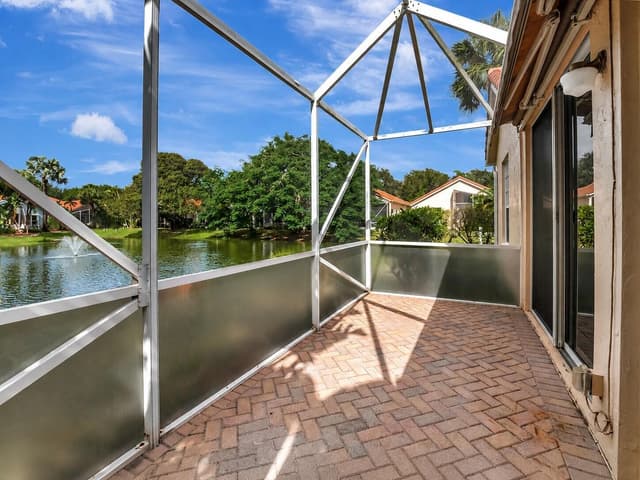 11081 Springbrook Circle, Boynton Beach FL 33437 - Boynton Beach, FL - Photo 4