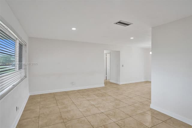 5081 SW 94th Way, Cooper City FL 33328 - Cooper City, FL - Photo 4