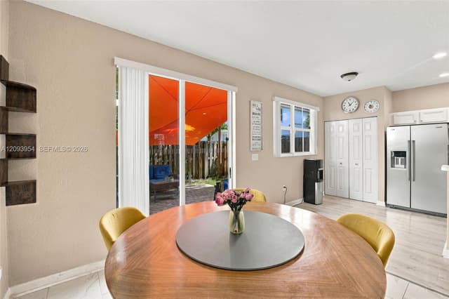 1025 NE 207th Ter, Miami FL 33179 - Miami, FL - Photo 3