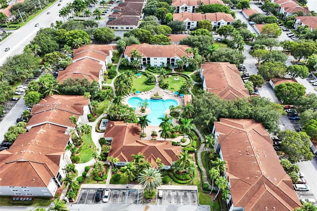1014 Aspri Way, Palm Beach Gardens FL 33418 - Palm Beach Gardens, FL - Photo 7