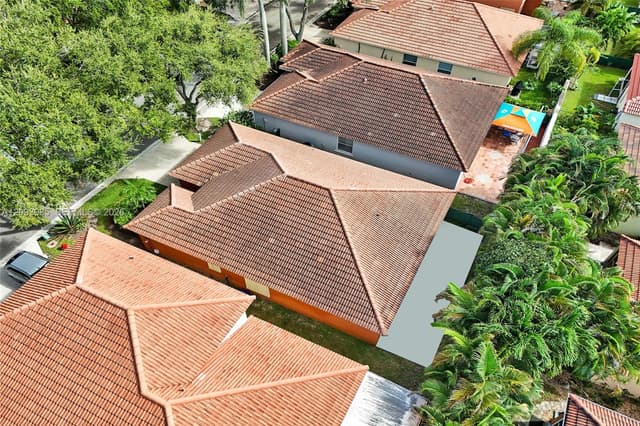 1014 Aspri Way, Palm Beach Gardens FL 33418 - Palm Beach Gardens, FL - Photo 5