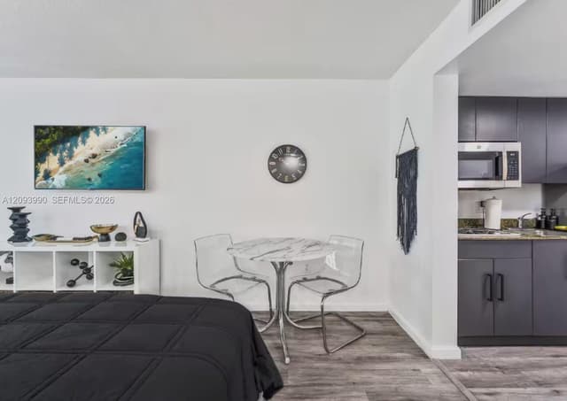 1200 Brickell Bay Dr # 2610, Miami FL 33131 - Miami, FL - Photo 6