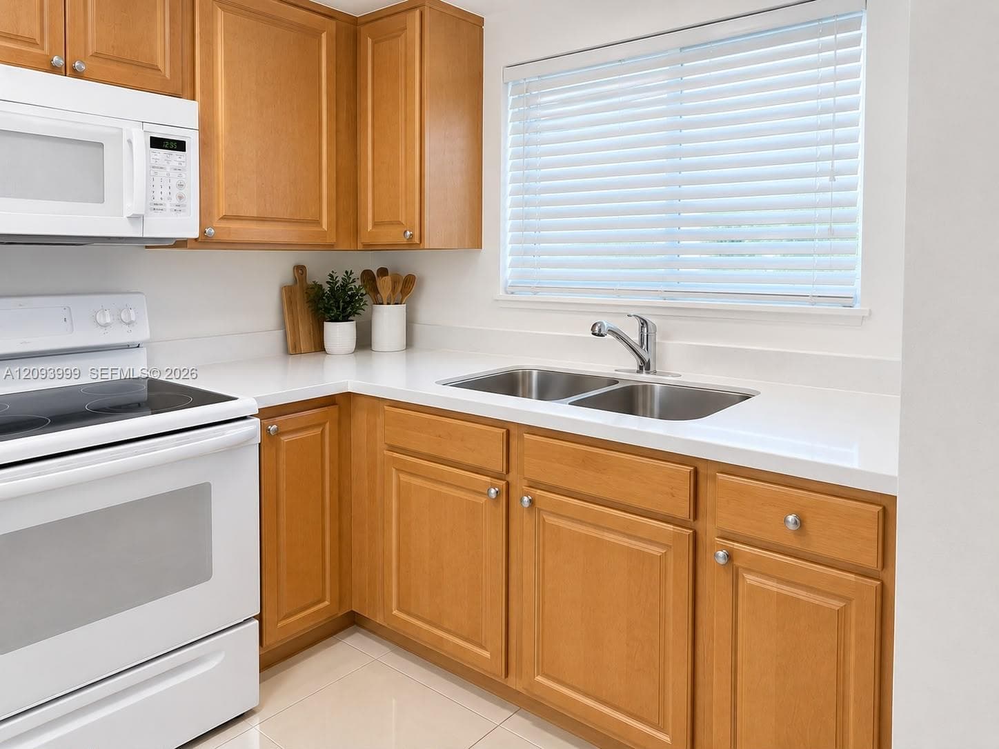 770 NE 128th St # 102, North Miami FL 33161 - North Miami, FL - Photo 1