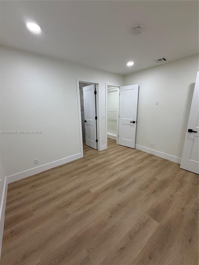 708 SW 7th Ave, Hallandale Beach FL 33009 - Hallandale Beach, FL - Photo 5