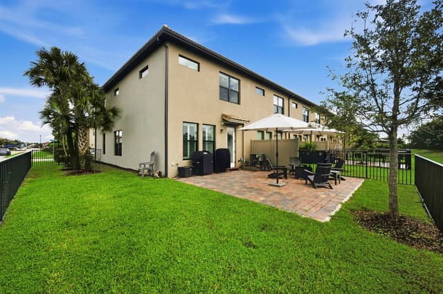 8672 ESCUE Street, Lake Worth FL 33467 - Lake Worth, FL - Photo 4