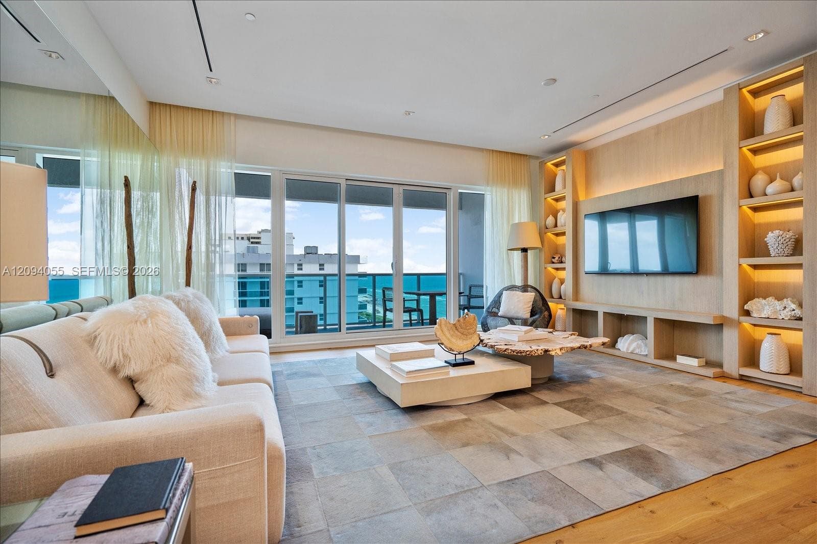 102 24th St # 1607, Miami Beach FL 33139 - Miami Beach, FL - Photo 1