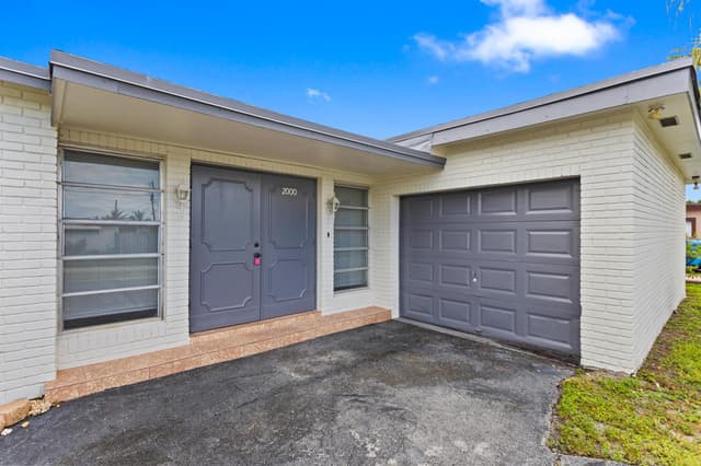 2000 NW 91ST Way, Sunrise FL 33322 - Sunrise, FL - Photo 4