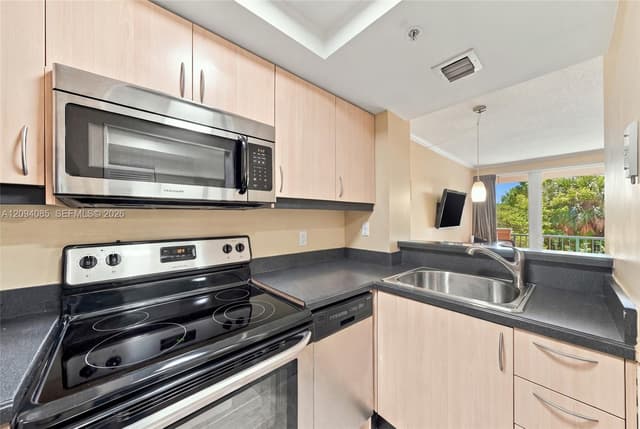 2951 S Bayshore Dr # 512, Miami FL 33133 - Miami, FL - Photo 3