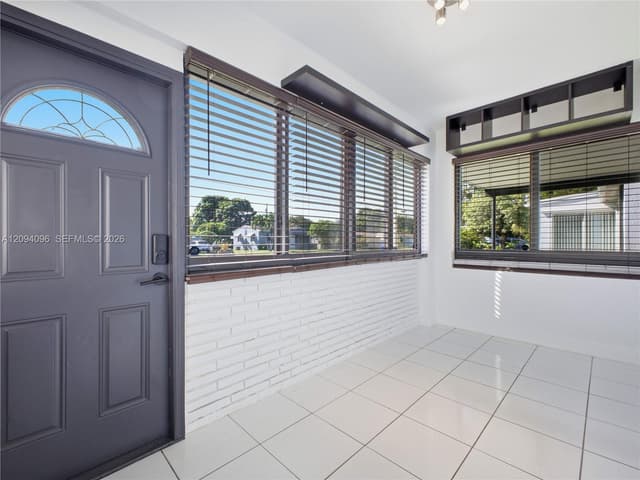 831 S 28th Ave, Hollywood FL 33020 - Hollywood, FL - Photo 6