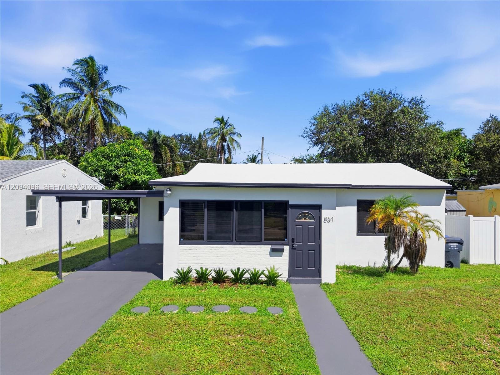 831 S 28th Ave, Hollywood FL 33020 - Hollywood, FL - Photo 1