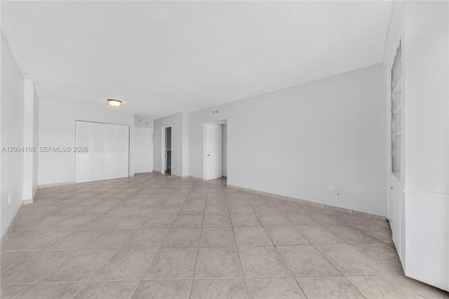 400 Kings Point Dr # 1427, Sunny Isles Beach FL 33160 - Sunny Isles Beach, FL - Photo 3
