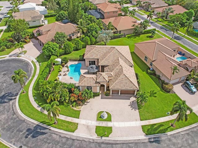 2933 E Fontana Court, Royal Palm Beach FL 33411 - Royal Palm Beach, FL - Photo 2