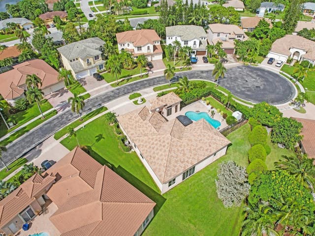 2933 E Fontana Court, Royal Palm Beach FL 33411 - Royal Palm Beach, FL - Photo 3
