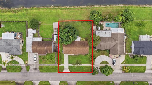 5141 Saint John Avenue N, Boynton Beach FL 33472 - Boynton Beach, FL - Photo 2