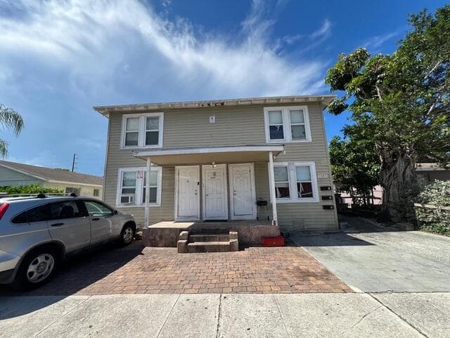 1331 LONGWOOD Street, West Palm Beach FL 33401