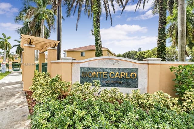 590 PRINCESS DRIVE, Margate FL 33068 - Margate, FL - Photo 4