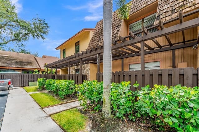 7864 NW 12TH Street, Plantation FL 33322 - Plantation, FL - Photo 3