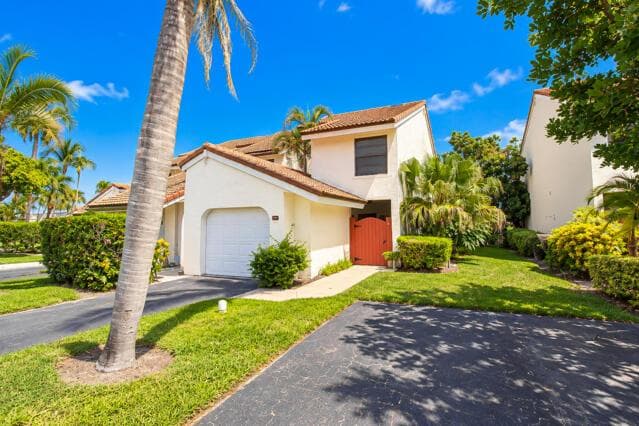 1800 EMBASSY Drive # 132, West Palm Beach FL 33401 - West Palm Beach, FL - Photo 1