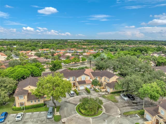 14611 Balgowan Rd # 1, Miami Lakes FL 33016 - Miami Lakes, FL - Photo 7