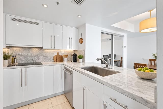 650 West Ave # 2206, Miami Beach FL 33139 - Miami Beach, FL - Photo 6
