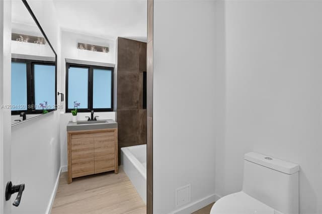 4547 SW 16th St, Miami FL 33134 - Miami, FL - Photo 5