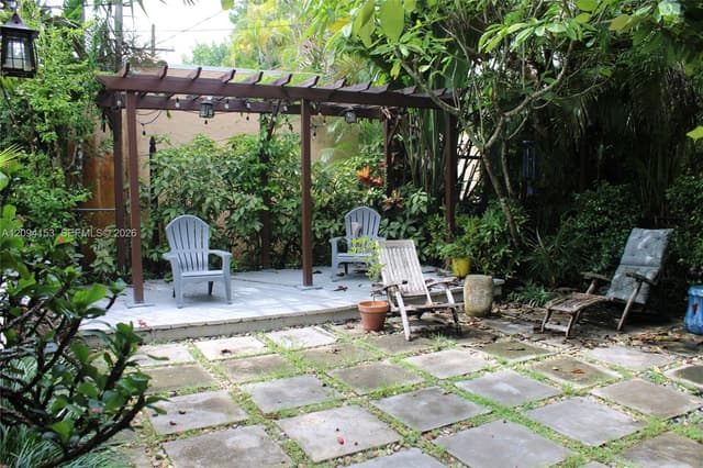 613 Navarre Ave, Coral Gables FL 33134 - Coral Gables, FL - Photo 4