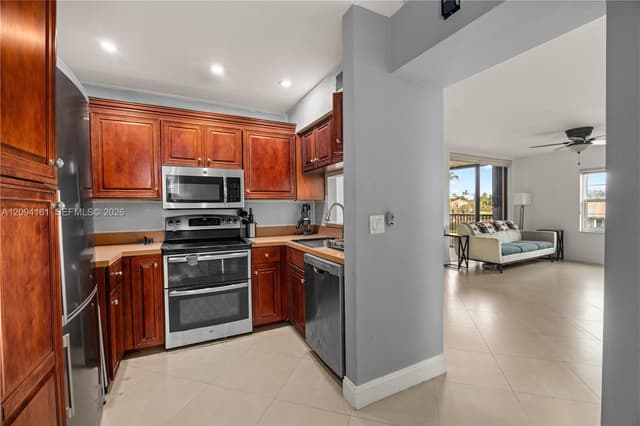 10631 NW 14th St # 222, Plantation FL 33322 - Plantation, FL - Photo 6