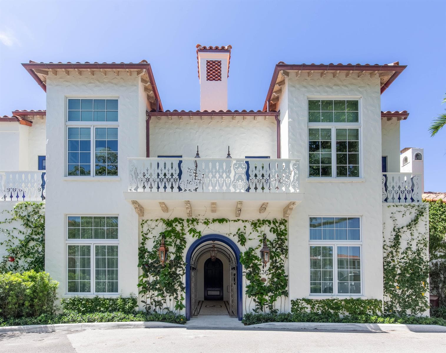 236 Phipps Plaza # 202, Palm Beach FL 33480 - Palm Beach, FL - Photo 1