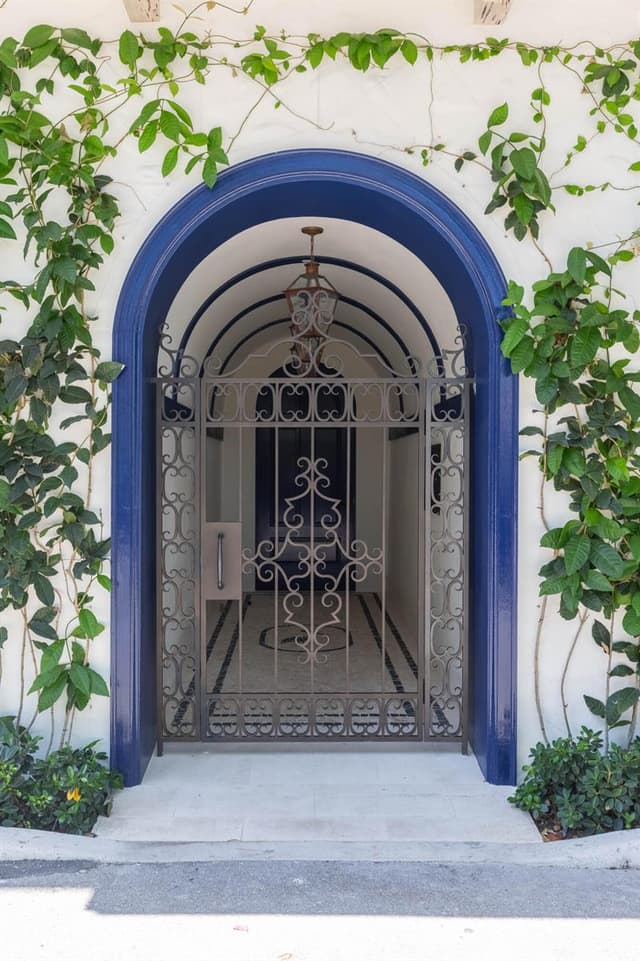 236 Phipps Plaza # 202, Palm Beach FL 33480 - Palm Beach, FL - Photo 4