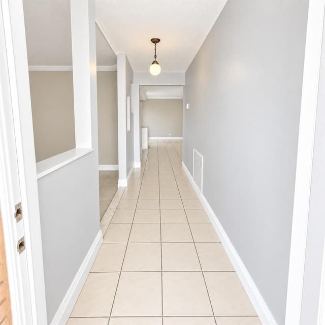 7842 NW 1ST Street, Margate FL 33063 - Margate, FL - Photo 5