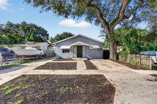 5715 GARFIELD Street, Hollywood FL 33021 - Hollywood, FL - Photo 2