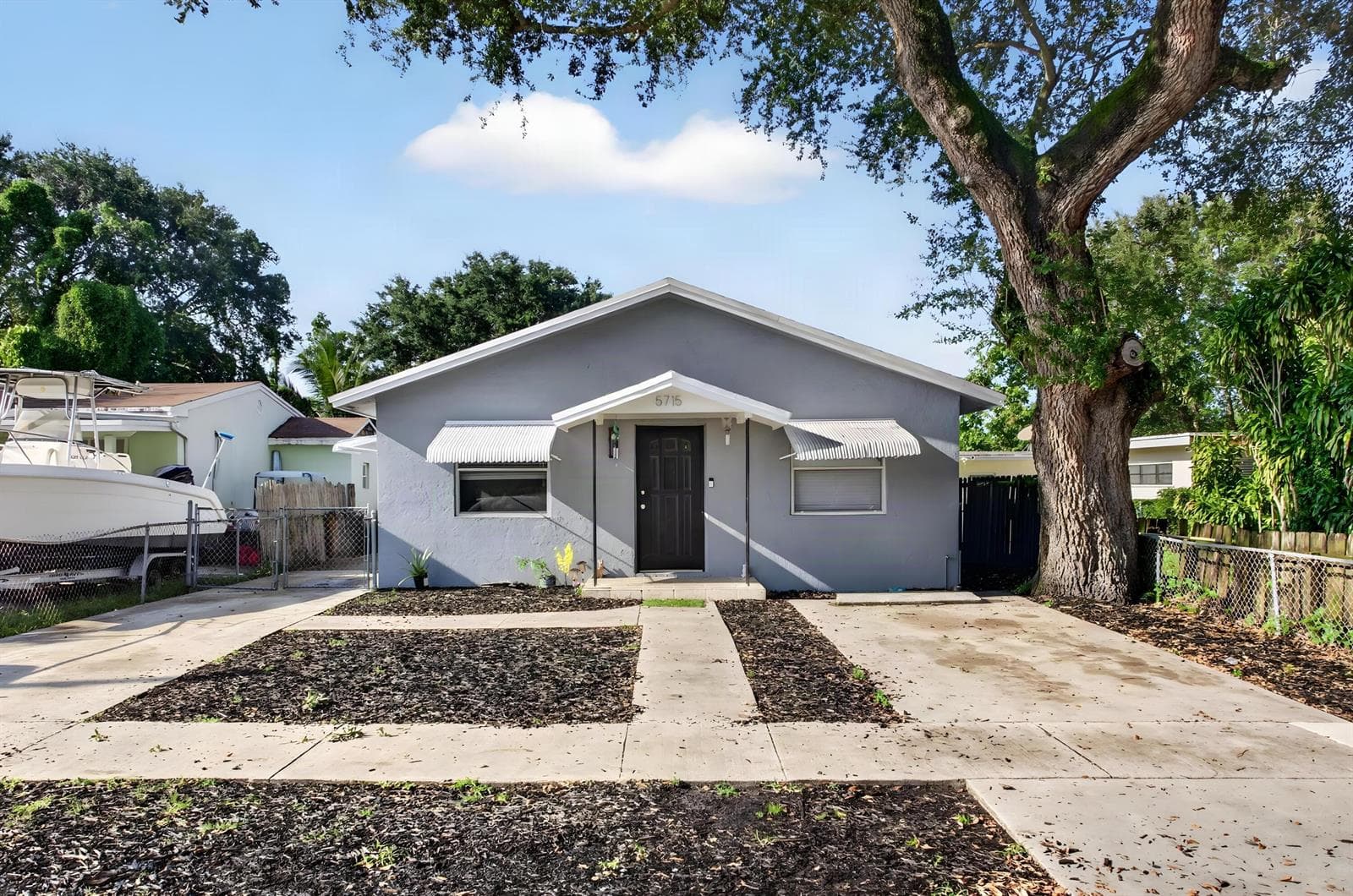 5715 GARFIELD Street, Hollywood FL 33021 - Hollywood, FL - Photo 1