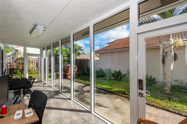 12519 NW 10th Ct, Sunrise FL 33323 - Sunrise, FL - Photo 6