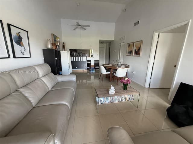 855 SW 113th Way # 855, Pembroke Pines FL 33025 - Pembroke Pines, FL - Photo 3