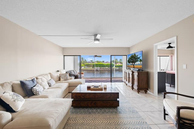 390 N FEDERAL Highway # 202, Deerfield Beach FL 33441 - Deerfield Beach, FL - Photo 6