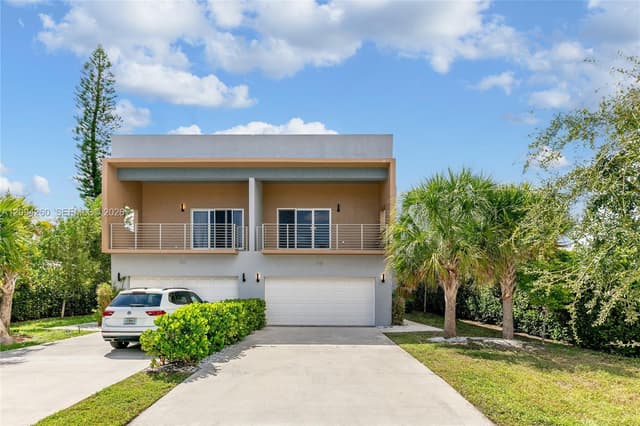 1123 NE 23rd Ter, Pompano Beach FL 33062 - Pompano Beach, FL - Photo 2