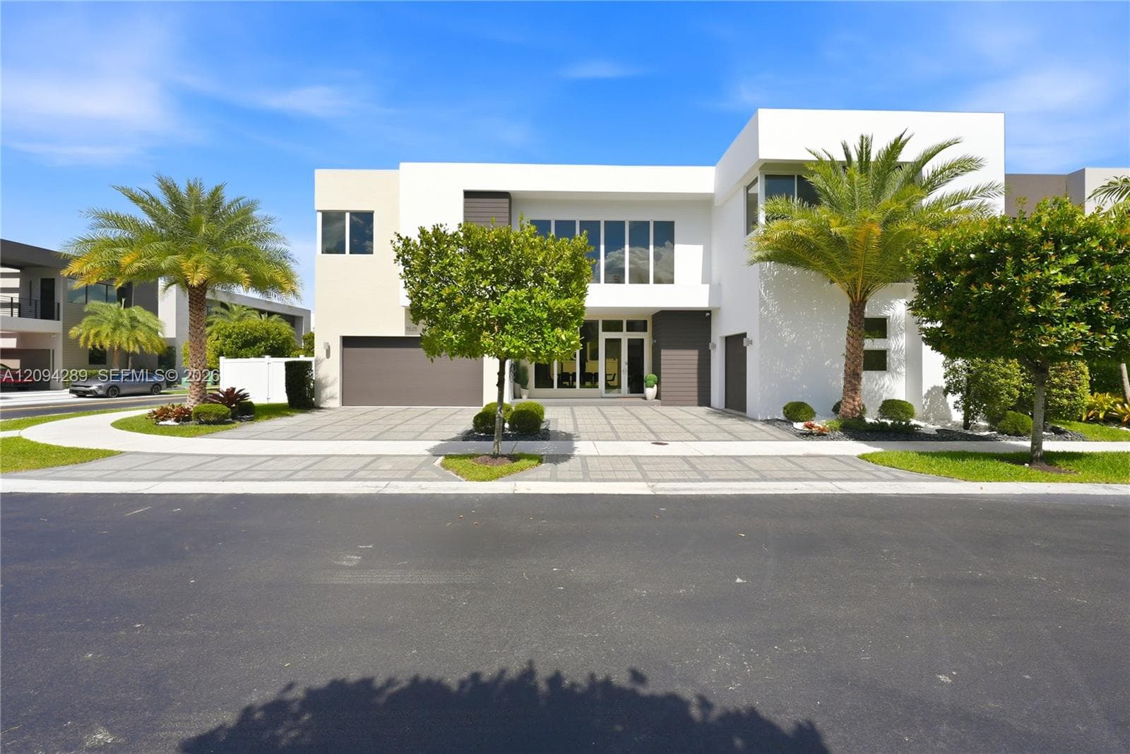 7525 NW 103rd Pl, Doral FL 33178 - Doral, FL - Photo 1