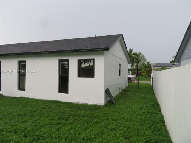 26682 SW 125th Ct, Homestead FL 33032 - Homestead, FL - Photo 7