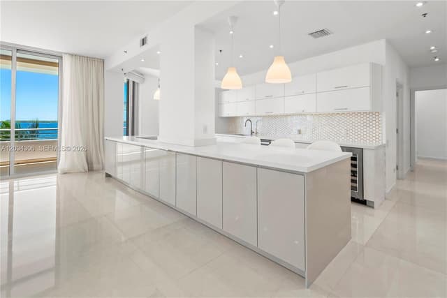 808 Brickell Key Dr # 304, Miami FL 33131 - Miami, FL - Photo 6