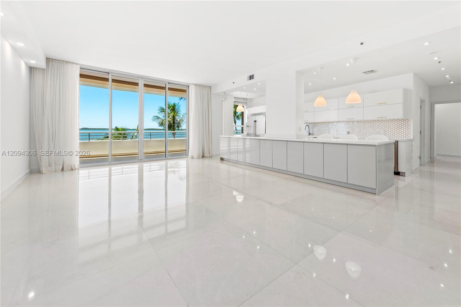 808 Brickell Key Dr # 304, Miami FL 33131 - Miami, FL - Photo 1