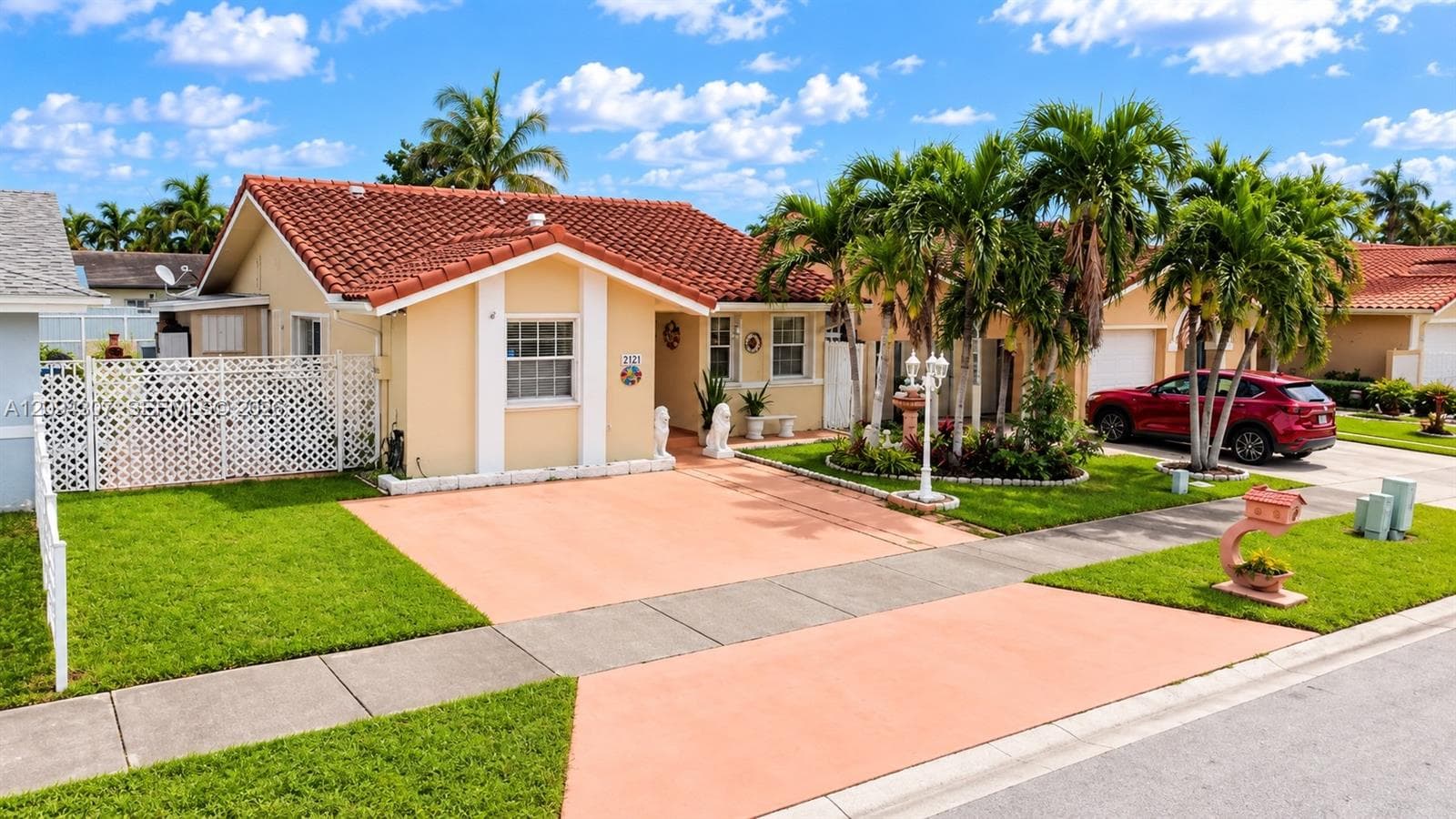 2421 SW 142nd Pl, Miami FL 33175
