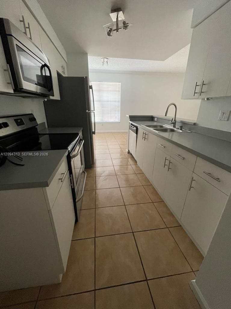 5840 W Sample Rd # 105, Coral Springs FL 33067